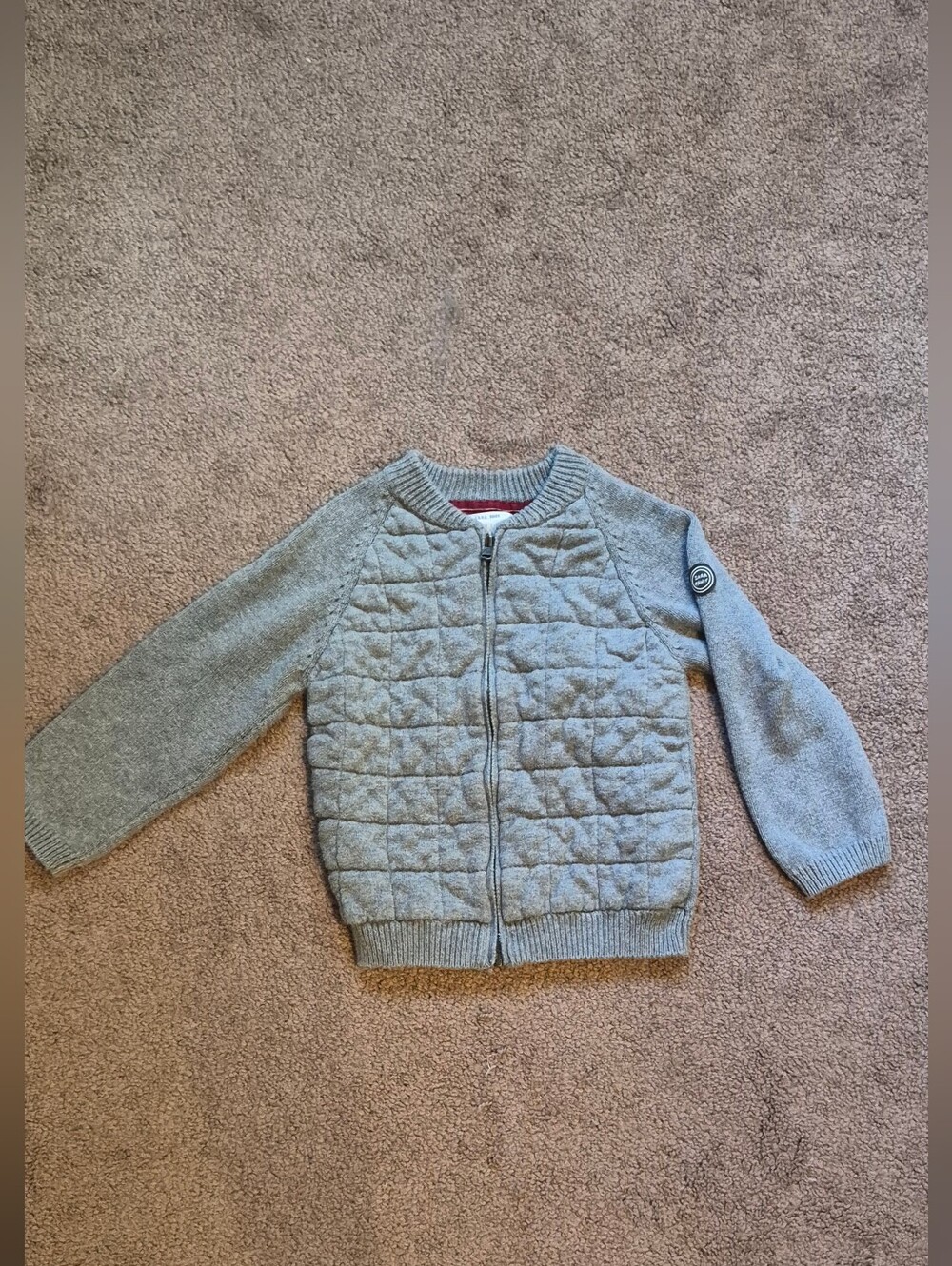 Zara Quilted Zip Cardigan in Light Gray